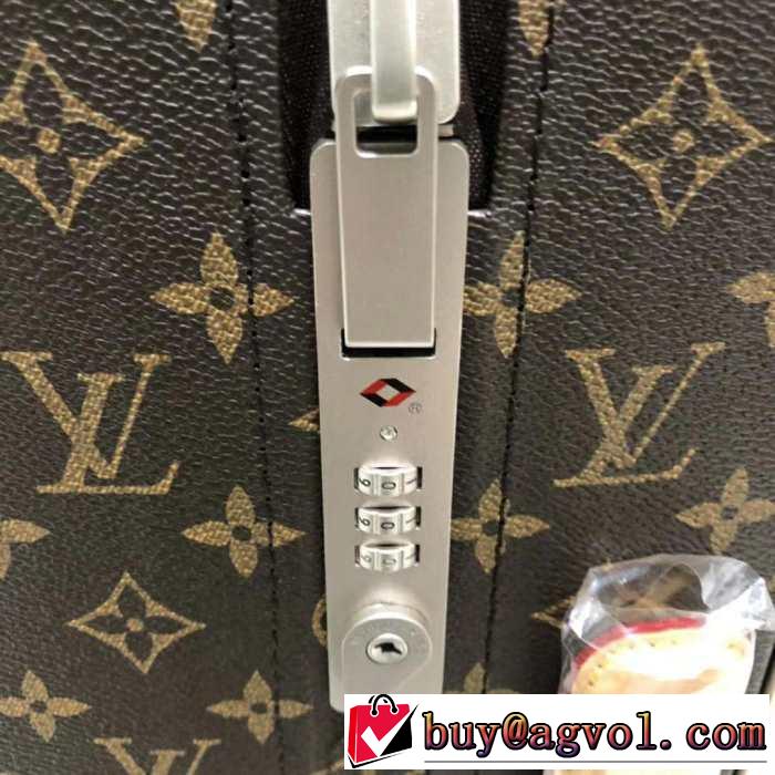 すごく稀少カラー ルイ ヴィトン LOUIS VUITTON 国内入手困難 スーツケース正規品保証19春夏