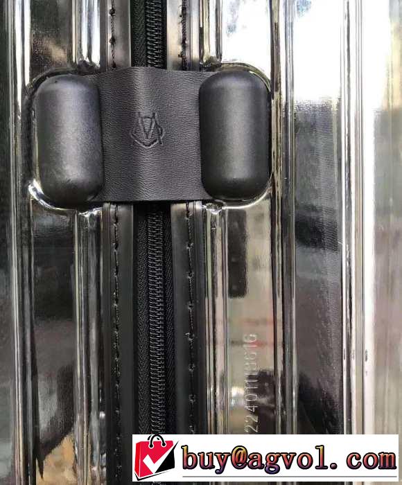 スーツケースやっと見つけた国内即発  Off-White オフホワイト 2019限定 男性に人気