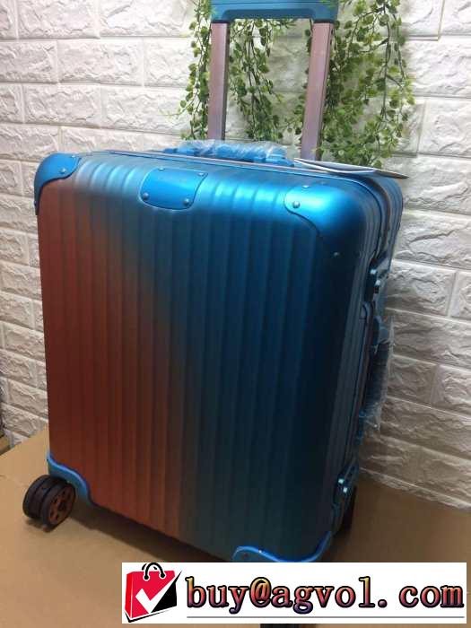 2019年春夏シーズンの人気 リモワ Rimowa今流行りの最新コレクション スーツケース