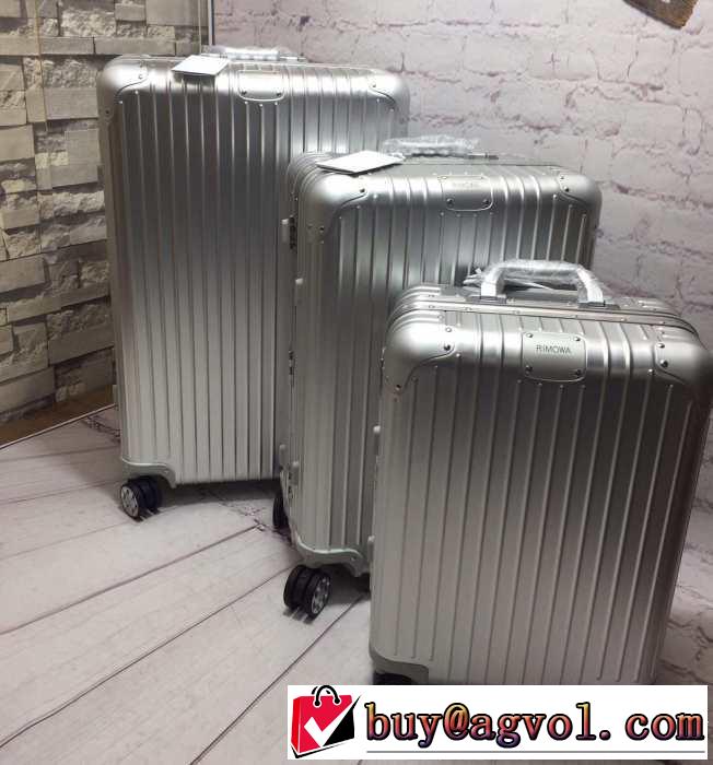 《2019年》今、注目のストリート リモワ Rimowa  スーツケース優しい雰囲気スタイリッシュに