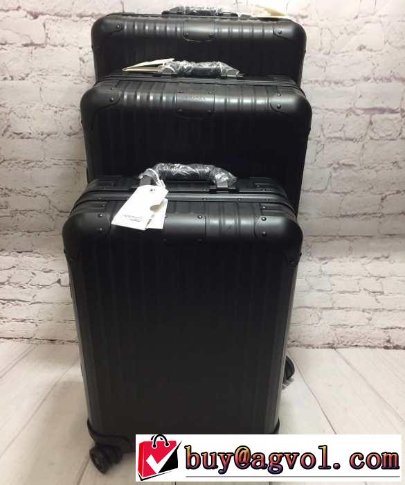 リモワ Rimowa デザイン抜群のアイテムスーツケース2019SSのトレンド商品 夏らしい季節感