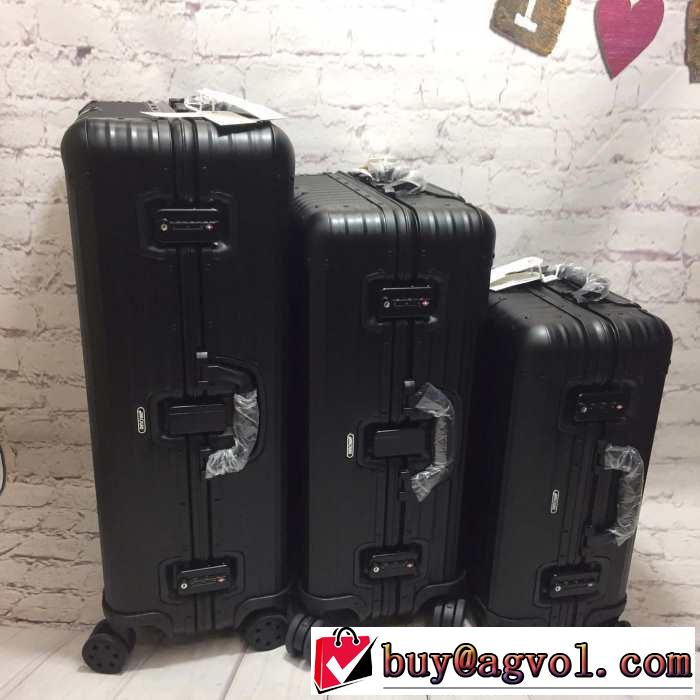 リモワ Rimowa デザイン抜群のアイテムスーツケース2019SSのトレンド商品 夏らしい季節感