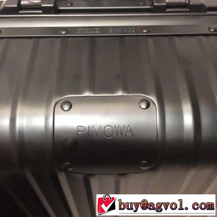 リモワ Rimowa デザイン抜群のアイテムスーツケース2019SSのトレンド商品 夏らしい季節感
