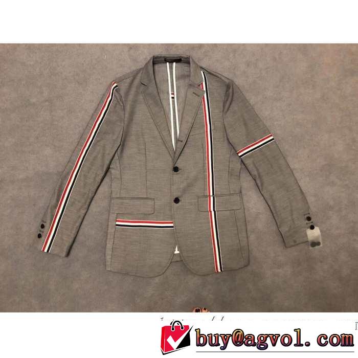 2019秋、イチオシ上品 トムブラウン THOM BROWNE スーツ おしゃれさんはいち早く取り