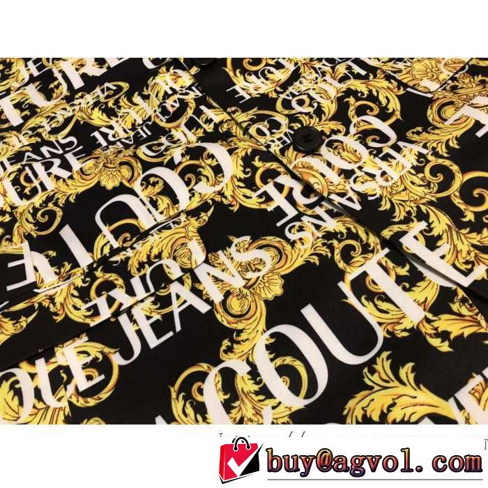2019秋のファッショントレンドはこれ VERSACE おすすめする注目トレンド スーツ ヴェルサーチ