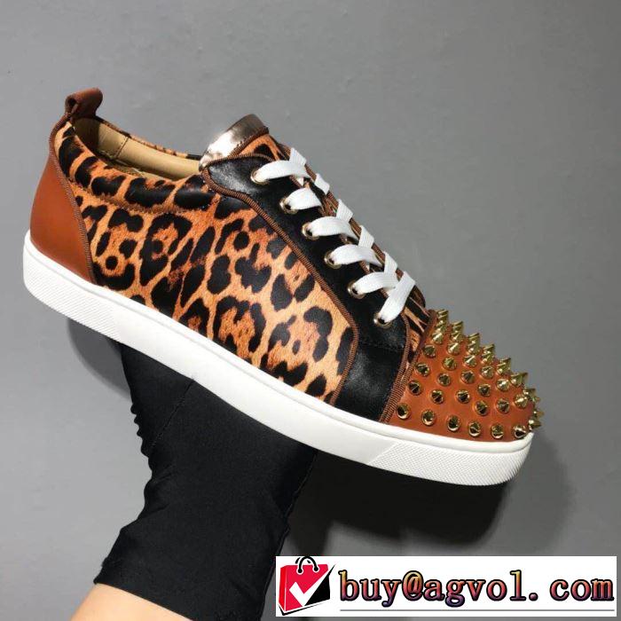 スニーカー、靴 2色可選 素敵なスタイルで夏の定番 2019年の春夏に着たい クリスチャンルブタン Christian Louboutin