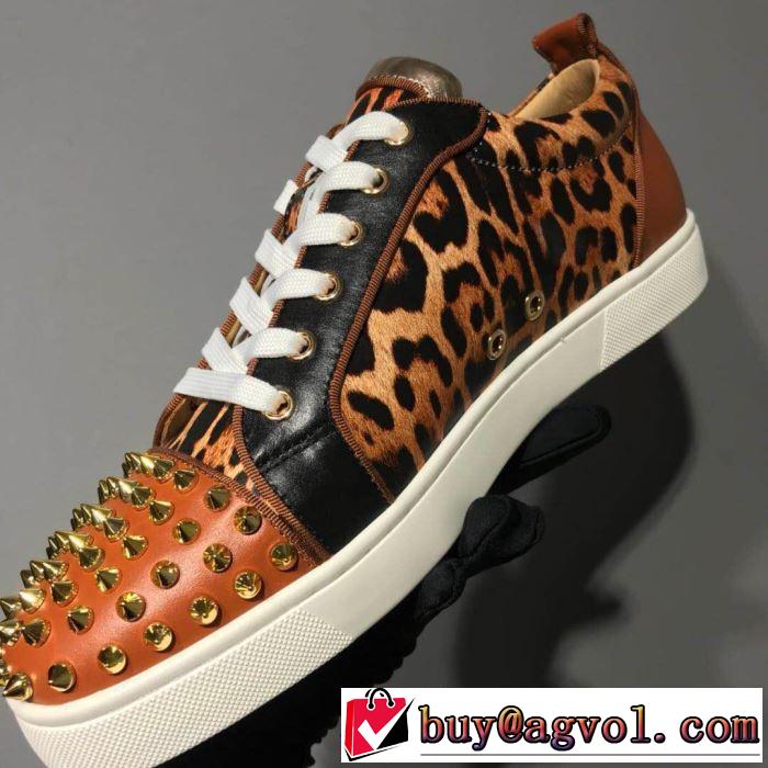 スニーカー、靴 2色可選 素敵なスタイルで夏の定番 2019年の春夏に着たい クリスチャンルブタン Christian Louboutin