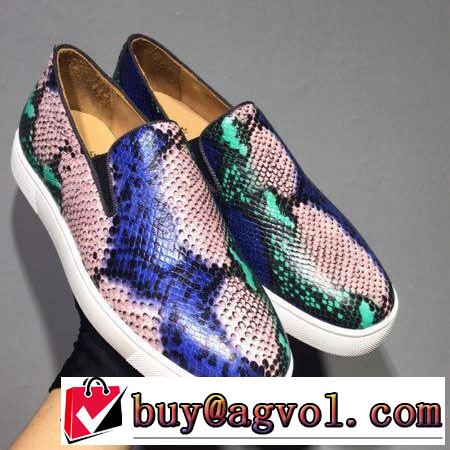 最新のトレンドブランド人気的 2019春夏は人気定番 クリスチャンルブタン Christian Louboutin スニーカー、靴 2色可選