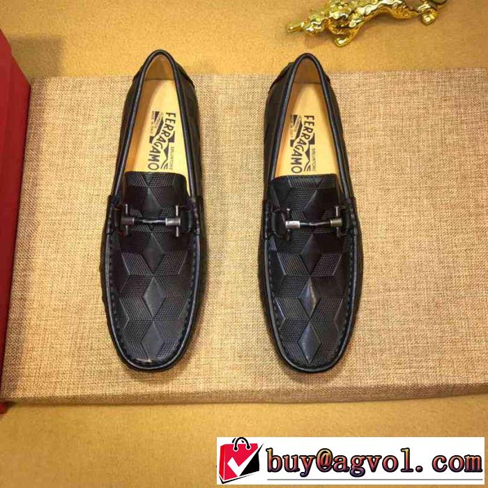 2019春夏トレンドアイテム 春夏シンプルファッションでOK！ サルヴァトーレフェラガモ FERRAGAMO カジュアルシューズ