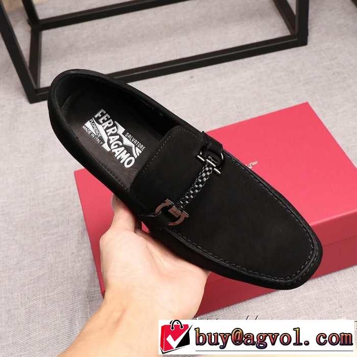 ローファー おしゃれ度アップ秋冬コレクション サルヴァトーレフェラガモ 2019秋のファッショントレンドはこれ FERRAGAMO