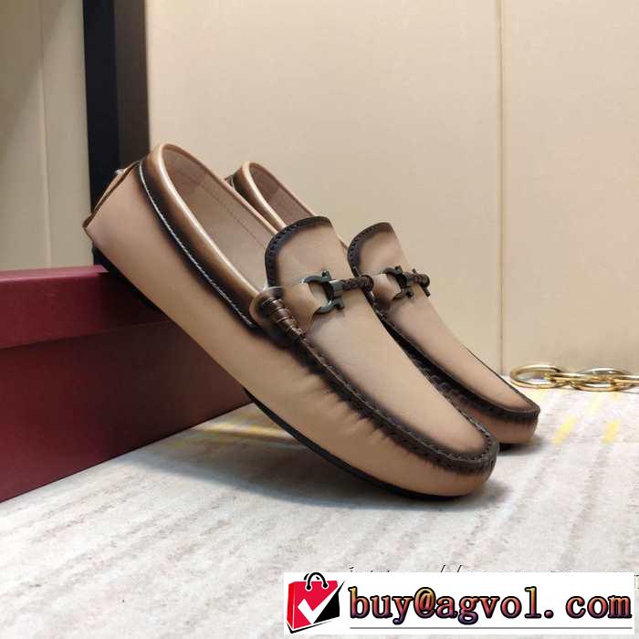 今シーズン注目のアイテムローファー  サルヴァトーレフェラガモ FERRAGAMO 2019秋断然ブランド推し 秋冬コーデと相性がいい