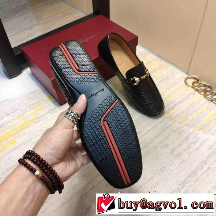 ローファー  今年らしい新しい人気色サルヴァトーレフェラガモ FERRAGAMO 【2019秋冬】今きてる最先端ブランド