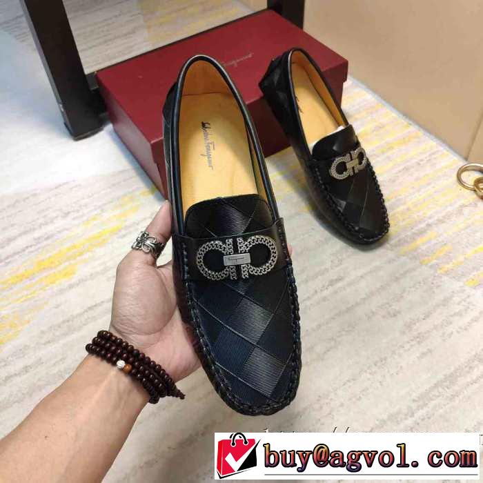 FERRAGAMO トレンド入り確実最新コレクション サルヴァトーレフェラガモ  活躍するトレンドアイテム ローファー
