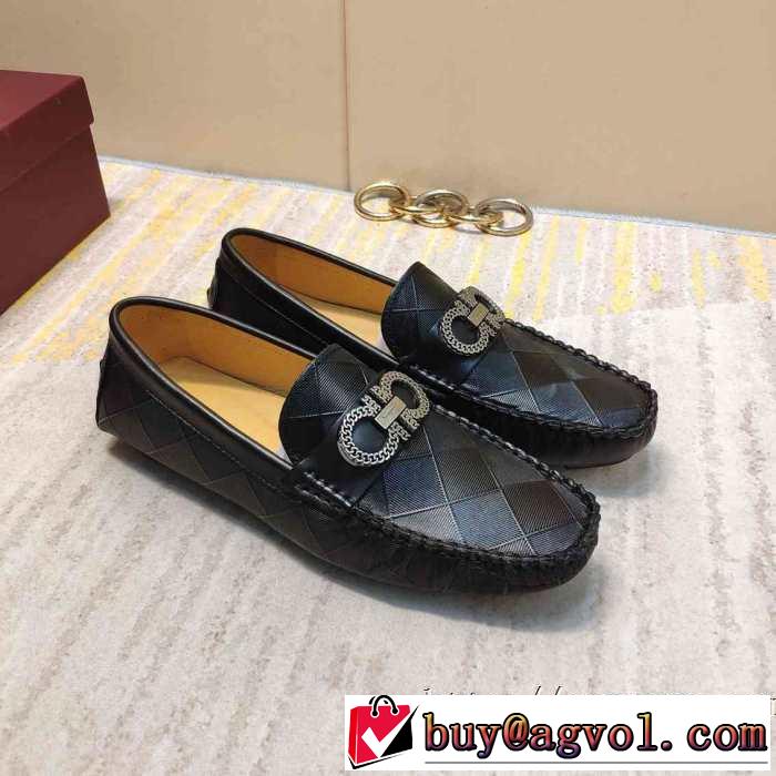 FERRAGAMO トレンド入り確実最新コレクション サルヴァトーレフェラガモ  活躍するトレンドアイテム ローファー