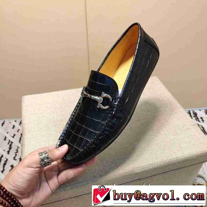 気になる2019年秋のファッション サルヴァトーレフェラガモ 最新秋冬トレンドをチェック FERRAGAMO ローファー 秋冬流行りファション