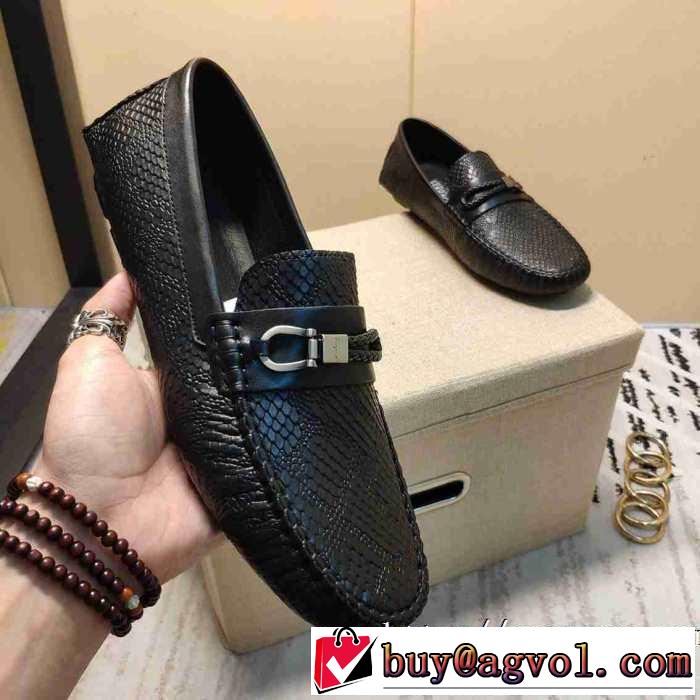 今年の流行りファション サルヴァトーレフェラガモ【2019秋冬トレンド】押さえておきたい  FERRAGAMO 秋にこれがはやりそうローファー