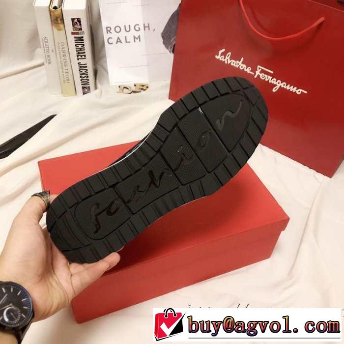 秋冬とれんど新品目立ち サルヴァトーレフェラガモ 2019秋冬最重要アイテム FERRAGAMO ローファー ファッション上級者向け