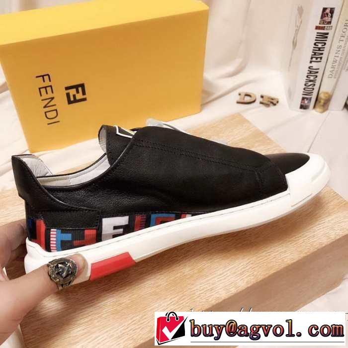 ランニングシューズ とにかく完璧ブランド新作 フェンディ 秋服コーデ2019年版 FENDI 大胆なチェックの人気トレンド