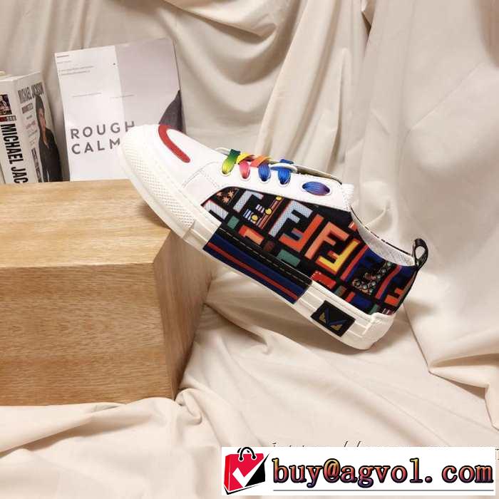 今年らしいおすすめ新品 フェンディ FENDI 2019秋断然ブランド推し ランニングシューズ おしゃれなファッションコーデ