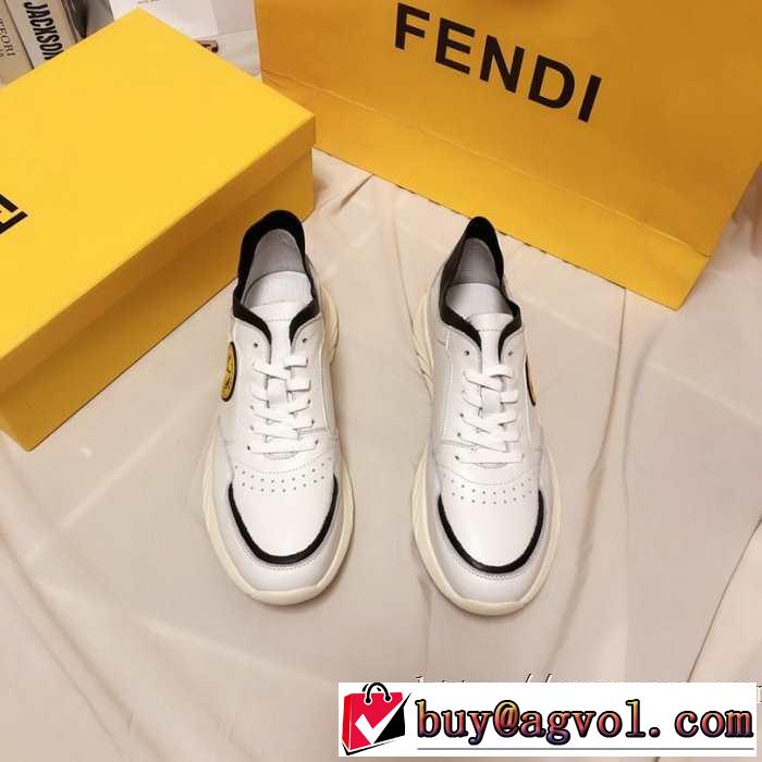FENDI  ファッショントレンドを早速チェック 最速2019秋冬トレンドブランド フェンディ最高にCOOL秋冬新作 ランニングシューズ