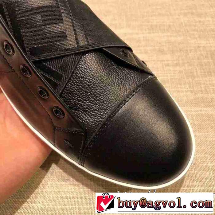 ランニングシューズ おススメの秋冬アイテムをCHECK フェンディ FENDI2019トレンドファッション新品 今季トレンドをうまく取り