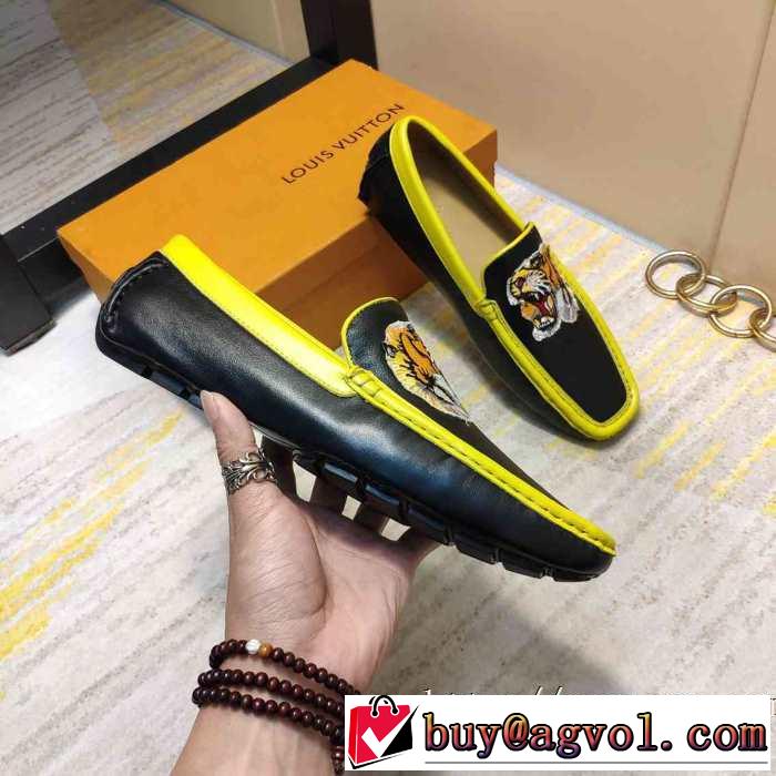 今季トレンドをうまく取り ルイ ヴィトン LOUIS VUITTON 2色可選 お洒落で秋冬注目トレンド ローファー 【2019秋冬】の注目トレンド