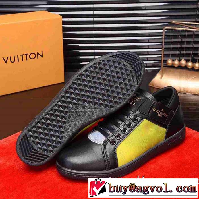 とにかく完璧ブランド新作 ルイ ヴィトン 秋服コーデ2019年版 LOUIS VUITTON 2色可選 ランニングシューズ 大胆なチェックの人気トレンド