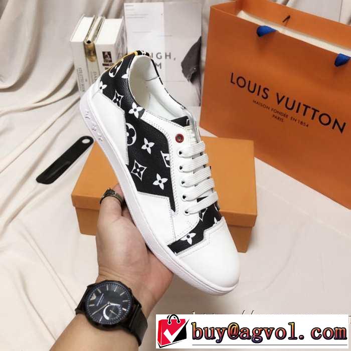 LOUIS VUITTON  秋にこれがはやりそう  ルイ ヴィトン注目の秋ファッション一番 ランニングシューズ 2019秋冬トレンド押さえておきたい