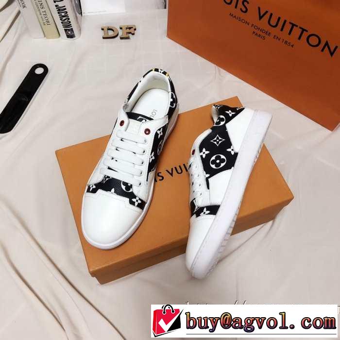 LOUIS VUITTON  秋にこれがはやりそう  ルイ ヴィトン注目の秋ファッション一番 ランニングシューズ 2019秋冬トレンド押さえておきたい