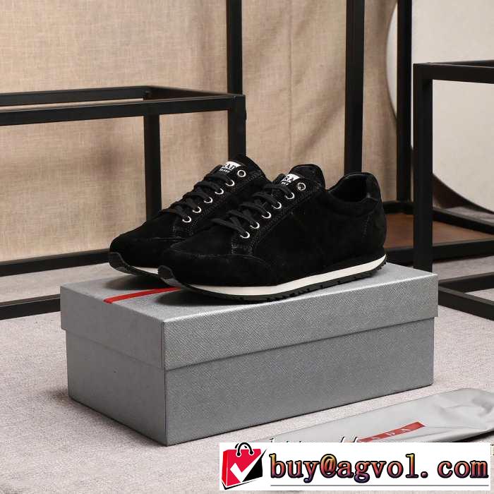 PRADA  おしゃれでおすすめ今季トレンド ランニングシューズ 2019トレンドファッション新品 プラダ おススメの秋冬アイテムをCHECK