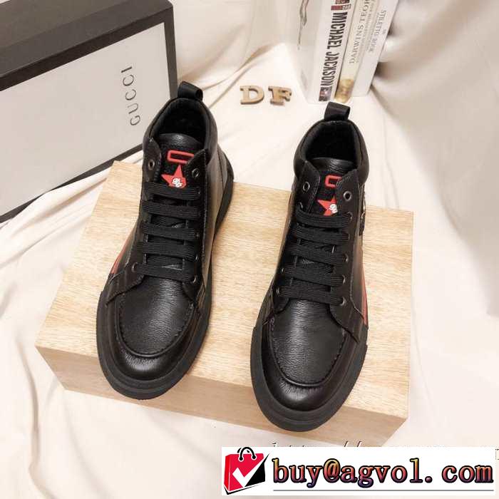 プラダ 人気の秋冬新作再登場 PRADA 素敵続くトレンド ランニングシューズ  2019秋冬トレンドデザイン 今年注目すべき秋冬ファッション