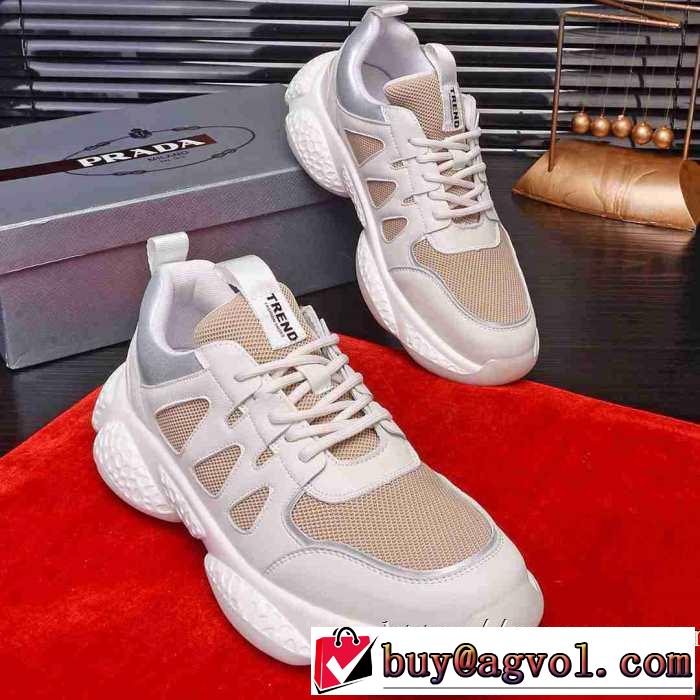 PRADA 今季トレンド新作はこれ ランニングシューズ 秋冬に大注目のカラー プラダ 速報！2019年秋ファッショントレンド