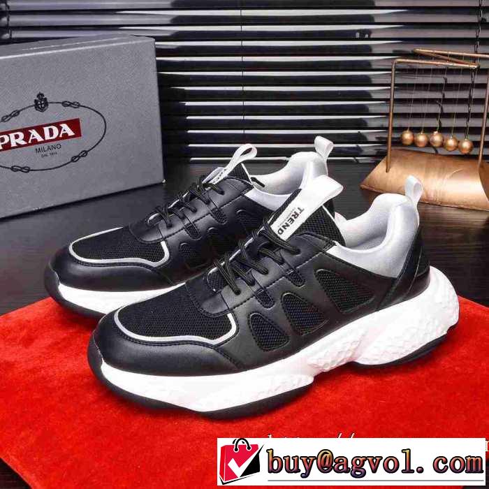 秋冬もちろん主役級 ランニングシューズ プラダ PRADA 大人かわいい秋冬コーデを楽しみ 2019秋のファッショントレンドはこれ