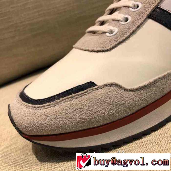 ランニングシューズ 絶対おさえるべきカラーと最新 トムブラウン やっぱり優しい色 THOM BROWNE 最新秋冬トレンドをチェック！2019-20秋冬
