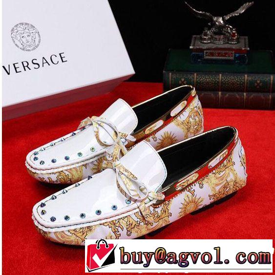 今年流大人っぽさ 2019年の春夏に着たい 通勤の定番 VERSACE ヴェルサーチ カジュアルシューズ 2色可選