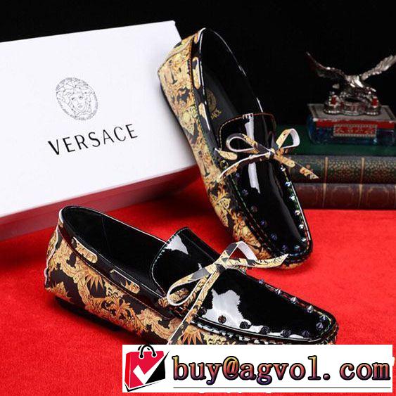 今年流大人っぽさ 2019年の春夏に着たい 通勤の定番 VERSACE ヴェルサーチ カジュアルシューズ 2色可選