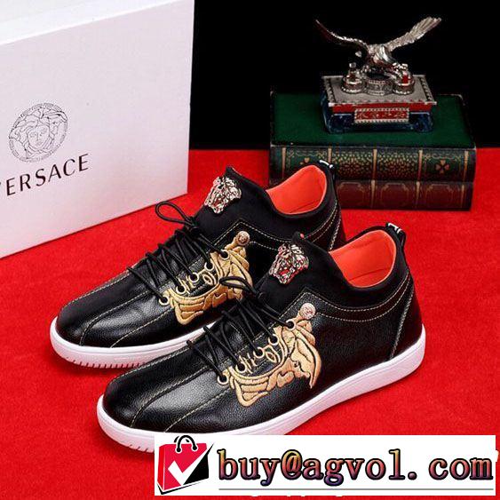 2色可選 カジュアルシューズ 2019年の夏のマスト 今季トレンドの限定アイテム VERSACE ヴェルサーチ