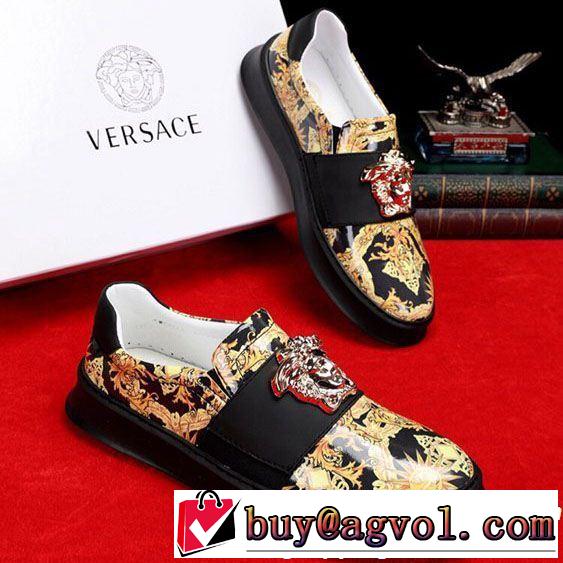 カジュアルシューズ  VERSACE ヴェルサーチ ブランドの話題の新作も！ 大人カジュアル夏ファッション2019