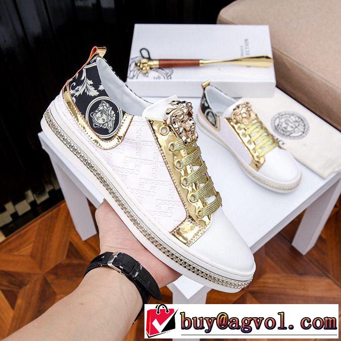 【2019春夏】最新コレクション ヴェルサーチ VERSACE カジュアルシューズ 2色可選 目を引く春夏トップス