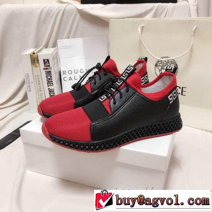 機能性が良くブランド新品 ヴェルサーチVERSACE  2019-2020秋冬のファッション ランニングシューズ 使いやすさのトレンド
