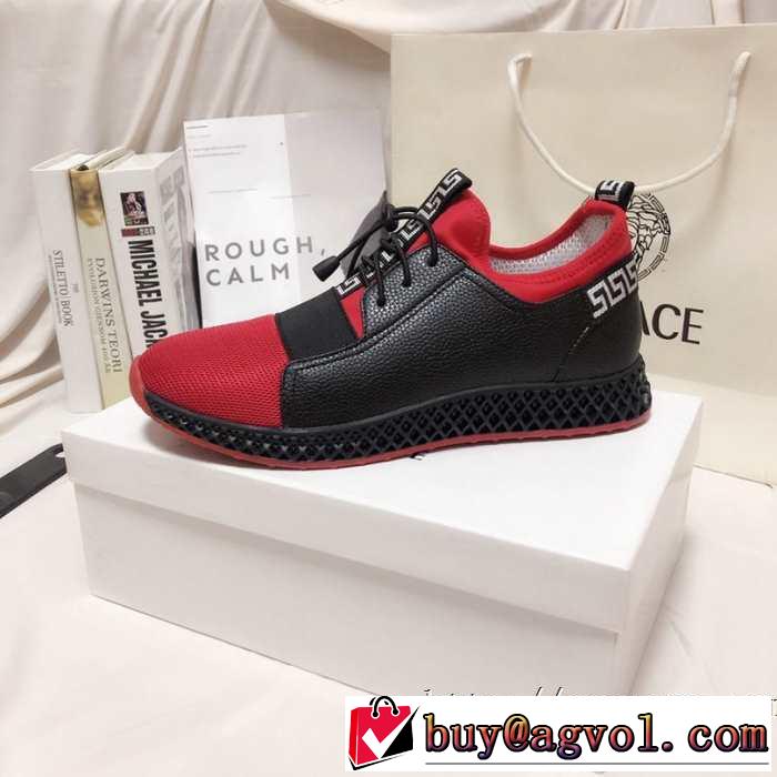 機能性が良くブランド新品 ヴェルサーチVERSACE  2019-2020秋冬のファッション ランニングシューズ 使いやすさのトレンド