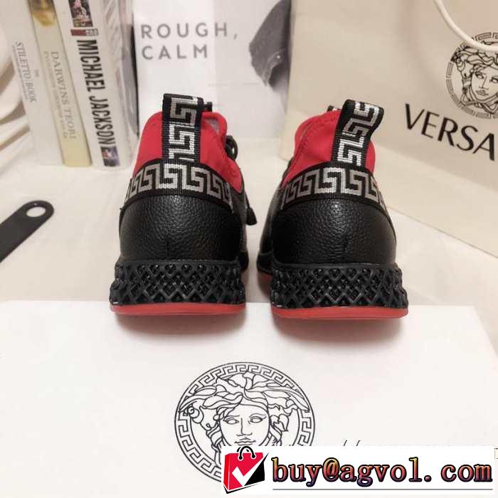 機能性が良くブランド新品 ヴェルサーチVERSACE  2019-2020秋冬のファッション ランニングシューズ 使いやすさのトレンド