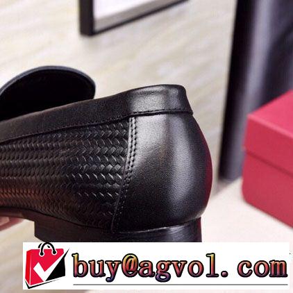 カジュアルシューズ 2019SSのトレンド商品 FERRAGAMO 数量限定奇跡の入荷 サルヴァトーレフェラガモ