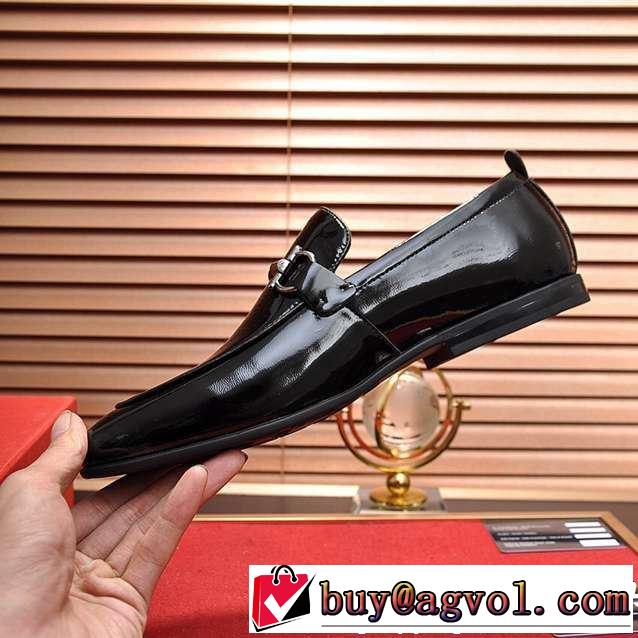 3色可選サルヴァトーレフェラガモ大人っぽく着こなし ビジネスシューズ FERRAGAMO 毎年トレンドアイテムが出る
