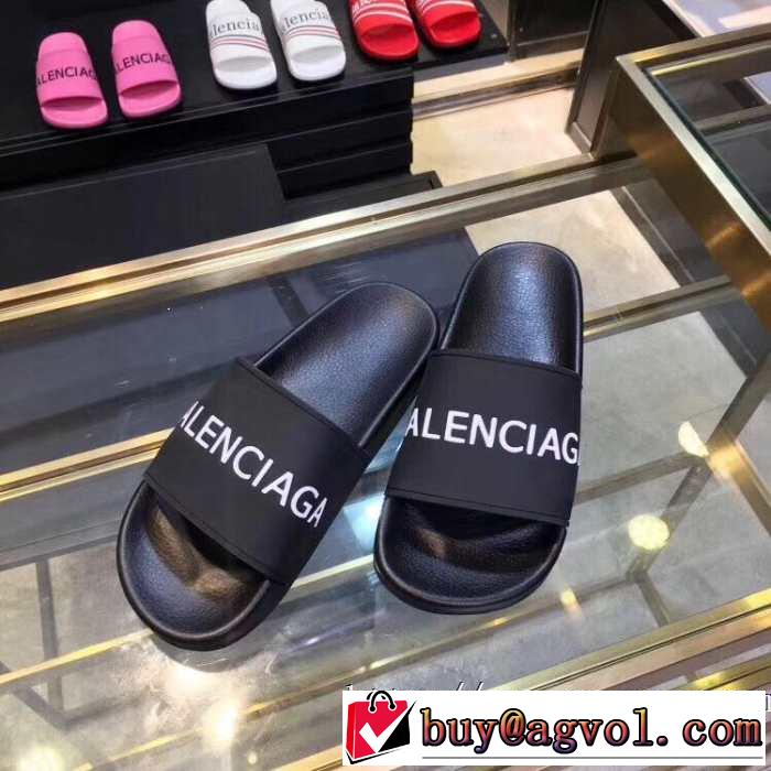 サンダル 2019年夏の一押しファッションアイテム バレンシアガ BALENCIAGA  トレンド感があって涼しげ