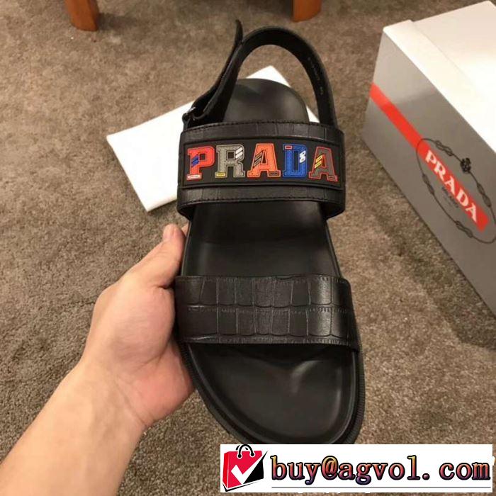 夏先に大活躍する プラダ PRADA  《2019年》今、注目のストリートサンダル春夏らしい爽やかさ