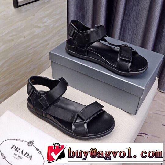 すっきりした印象に サンダル 2019年春夏のトレンドアイテム  プラダ PRADA ぜひ今年のトレンドをチェック 
