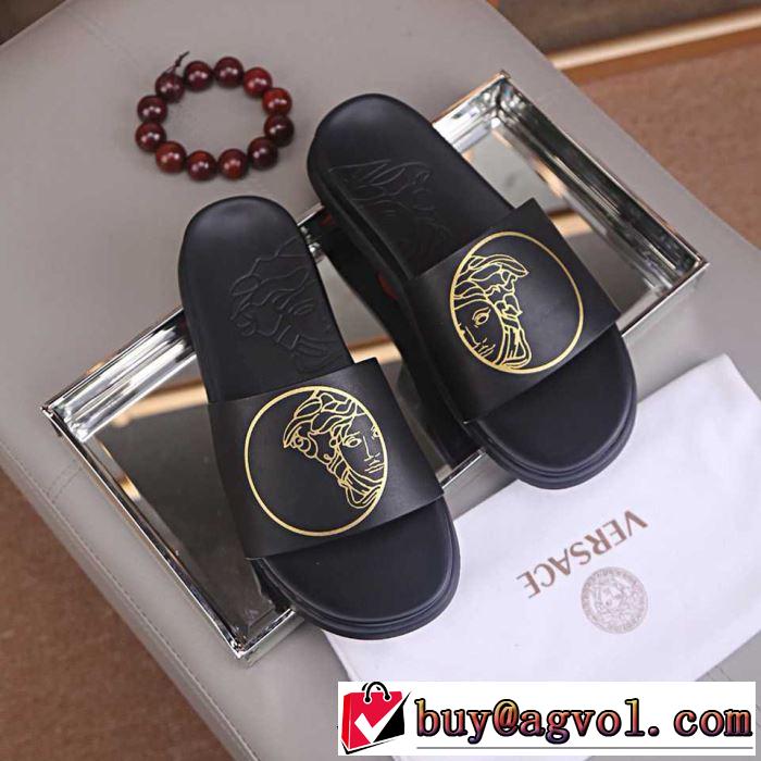 2019夏ファション新品 サンダル リラックス感のあるゆったり  ヴェルサーチVERSACE 抜け感スゴイ 