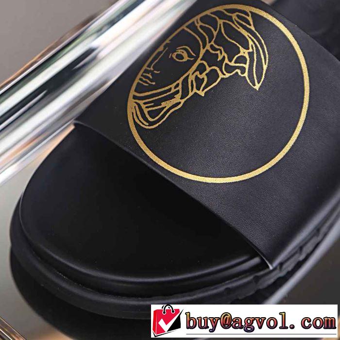  2019夏ファション新品 サンダル リラックス感のあるゆったり  ヴェルサーチVERSACE 抜け感スゴイ