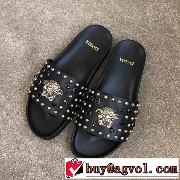  【2019春夏】最新コレクション 柔らかい印象に上質  サンダル  ヴェルサーチVERSACE 2色可選 着回し力も抜群です！